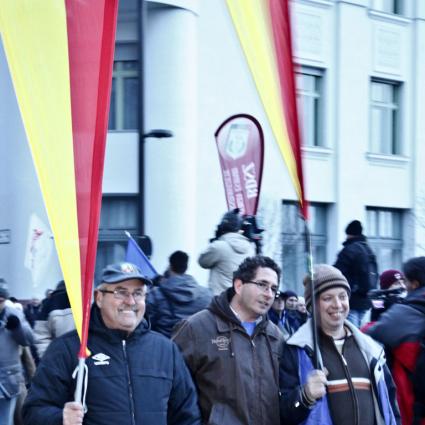 Ezrek tüntettek a költségvetés ellen