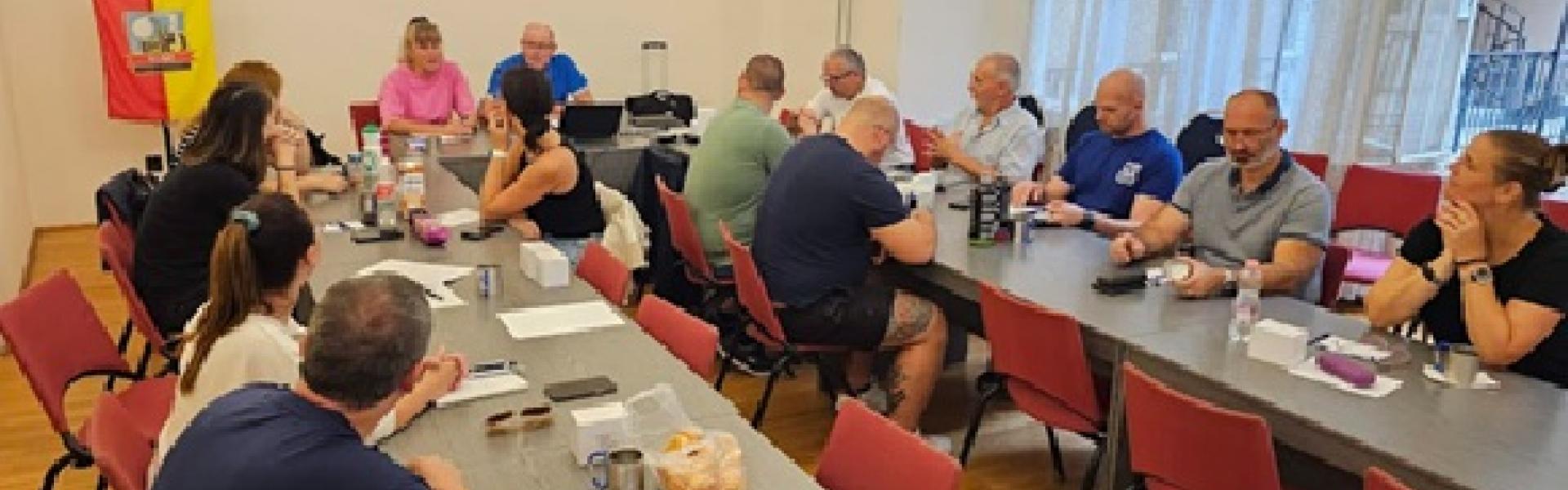 Norvég modell a szervezetépítésben