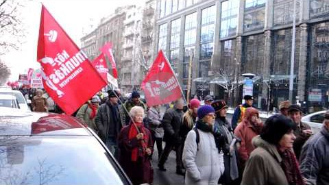 Szolidaritás az éhségmenetelő tüntetőkkel - a teljes menetoszlop Budapesten